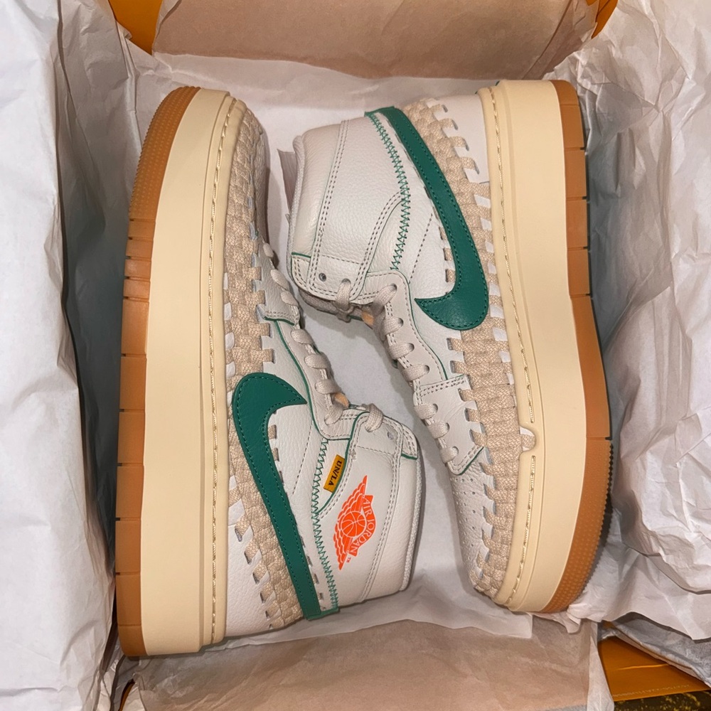 Nike